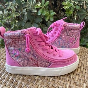 🆕Brand new Pink printed canvas classic high top, Billy Footwear